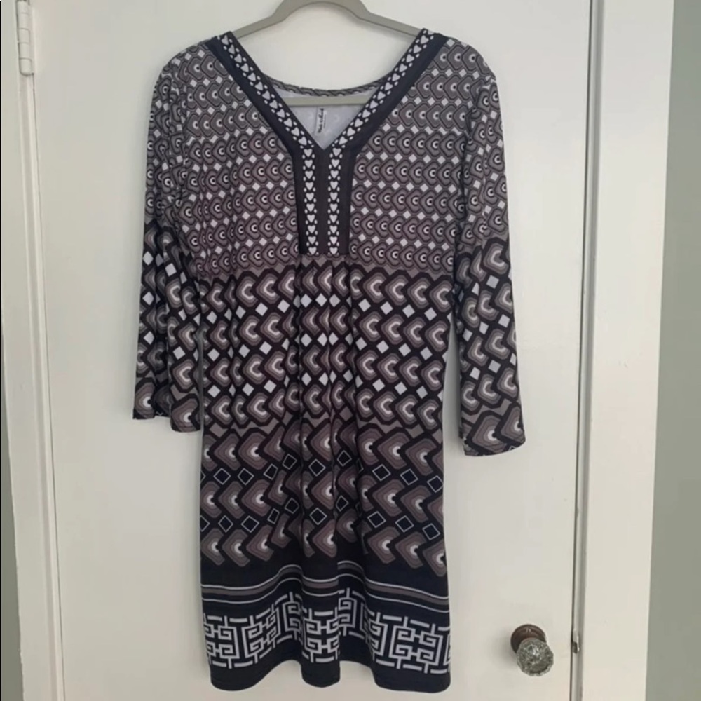 White mark shift dress.
